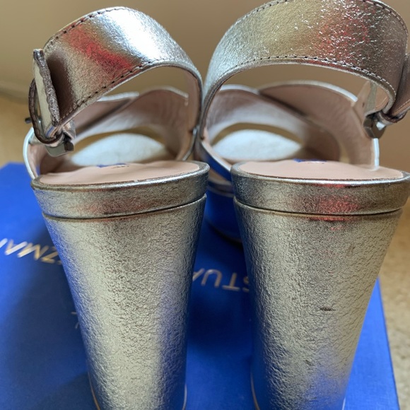 Stuart Weitzman beautiful silver lame Size8 - Picture 14 of 14